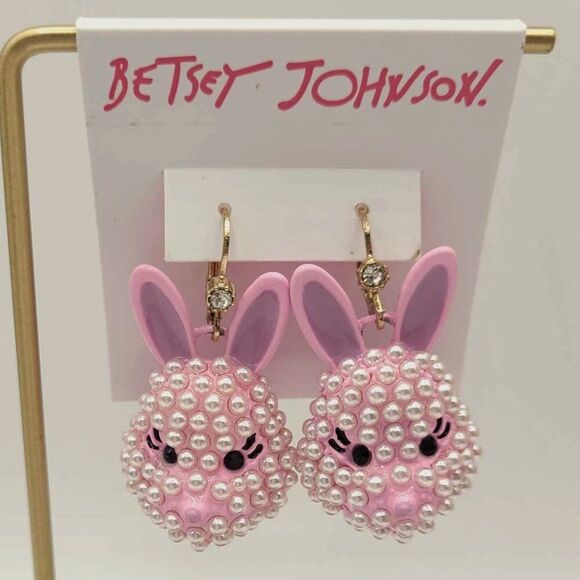 Betsey Johnson Pink Bunny Faux Pearl Earrings NEW!  NWT! - Picture 1 of 7